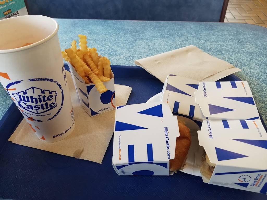 White Castle | restaurant | 24000 Schoolcraft, Redford Charter Twp, MI 48239, USA | 3135339843 OR +1 313-533-9843
