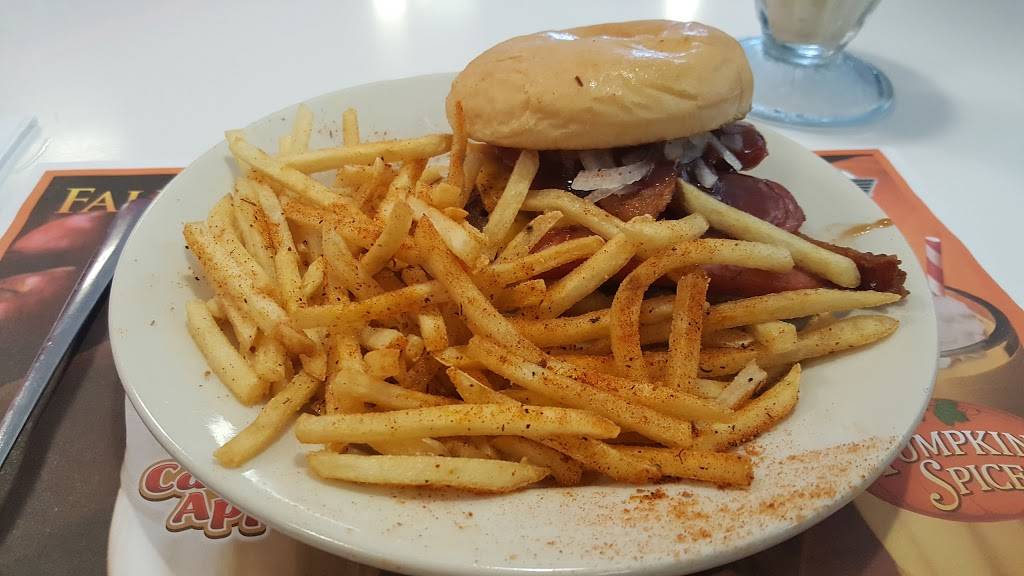 Steak n Shake | restaurant | 4666 Dressler Rd NW, Canton, OH 44718, USA | 3304700092 OR +1 330-470-0092