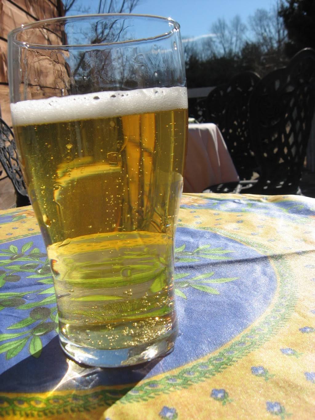 Backroom Brewery | restaurant | 150 Ridgemont Rd, Middletown, VA 22645, USA | 5408698482 OR +1 540-869-8482