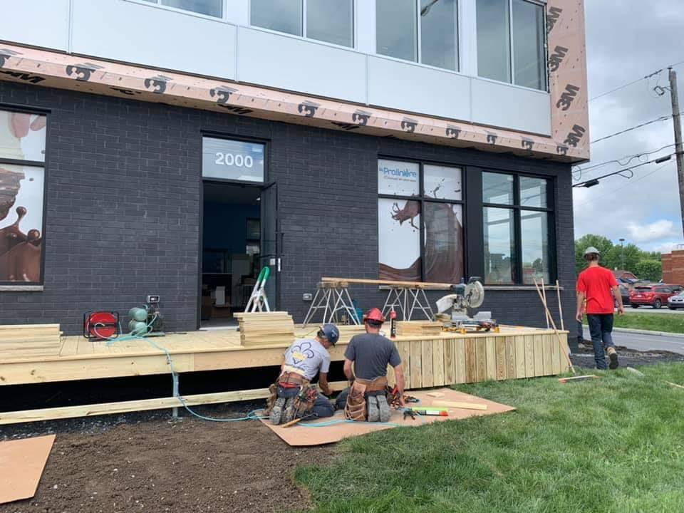 La Pralinière Bar Laitier | restaurant | 2000 Boulevard Dionne, Saint-Georges, QC G5Y 3W9, Canada | 4182218421 OR +1 418-221-8421