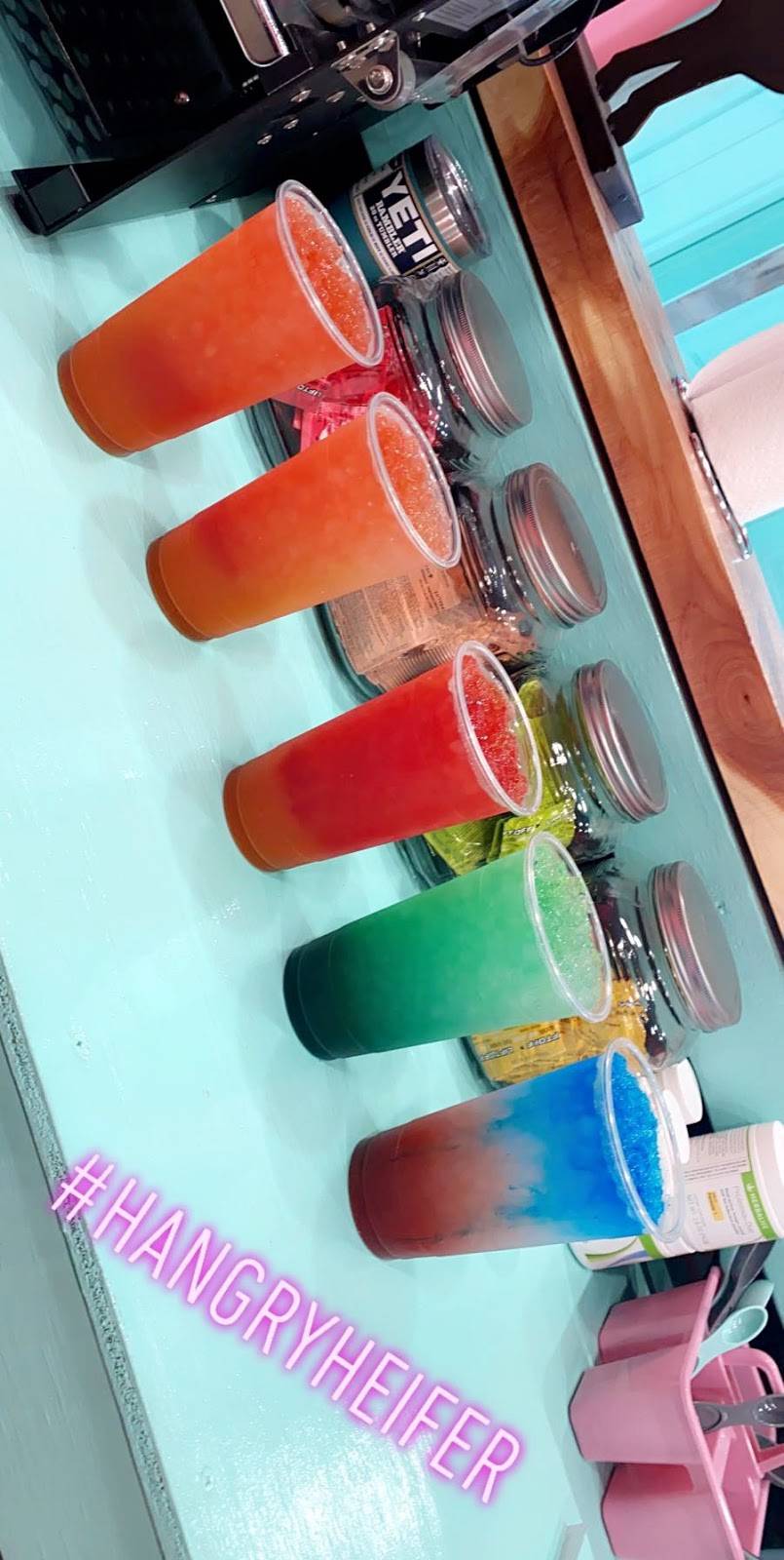 Hangry Heifer | restaurant | 2013 E Main St Suite 2, Mountain View, AR 72560, USA | 8702149040 OR +1 870-214-9040