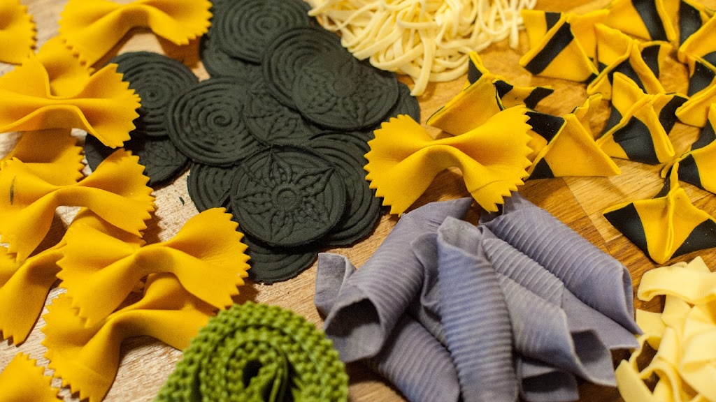 Larch Handcrafted Pasta & cocktails | restaurant | 214 8th St, Leavenworth, WA 98826, USA | 5098885252 OR +1 509-888-5252