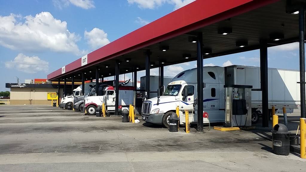 Pilot Travel Center | restaurant | 2640 N 600 W, Greenfield, IN 46140, USA | 3178941910 OR +1 317-894-1910