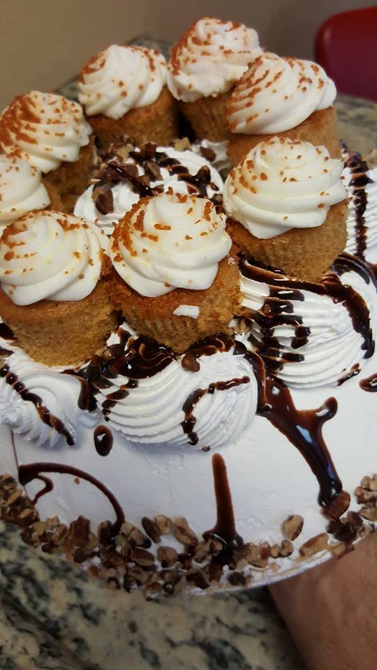 Three Coins Diner | restaurant | 7410 N Nebraska Ave, Tampa, FL 33604, USA | 8132391256 OR +1 813-239-1256