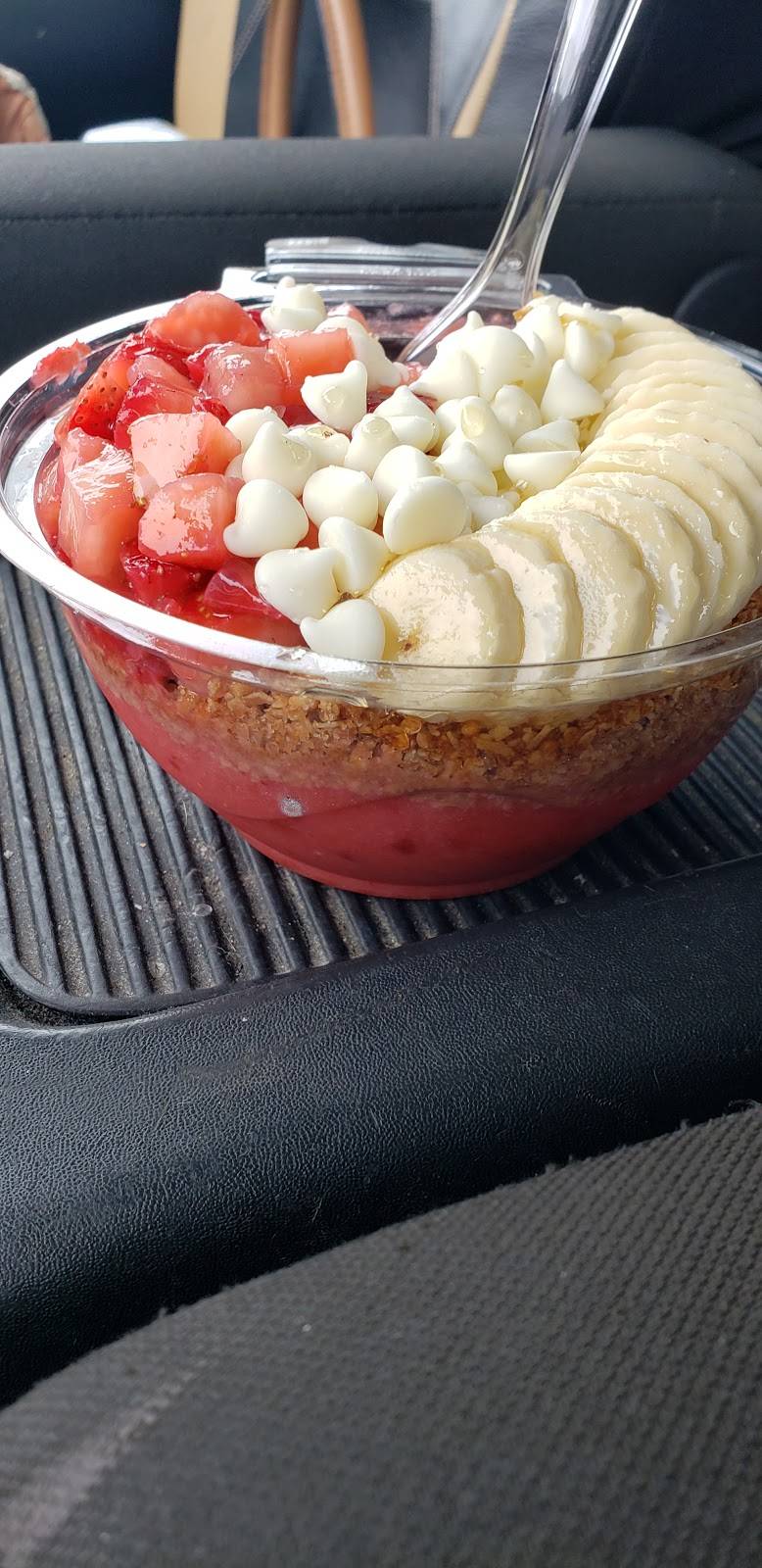 Sisters cravings Juice Bar and Grill | restaurant | 208 Cherokee St, Kingsport, TN 37660, USA | 4237650887 OR +1 423-765-0887