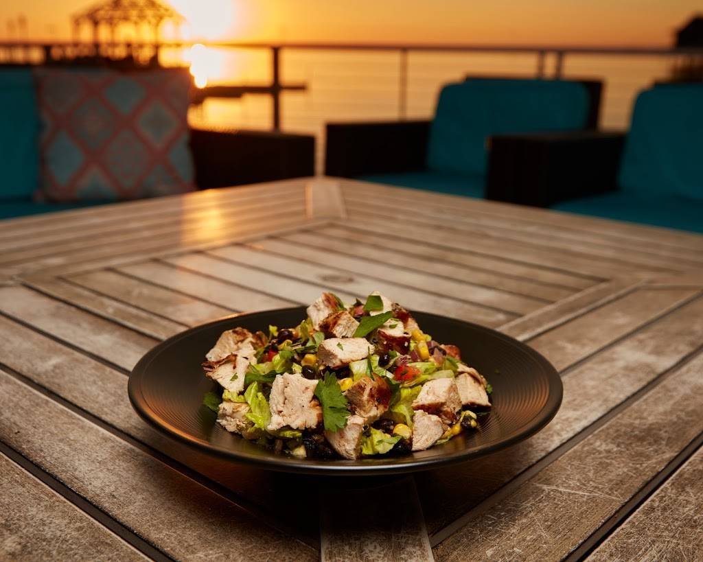 WTR Pool and Grill | restaurant | 7700 W Courtney Campbell Causeway, Tampa, FL 33607, USA | 8132810566 OR +1 813-281-0566