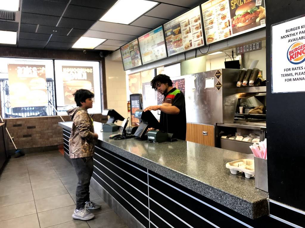 Burger King | restaurant | 4780 Mission St, San Francisco, CA 94112, USA | 4154695518 OR +1 415-469-5518