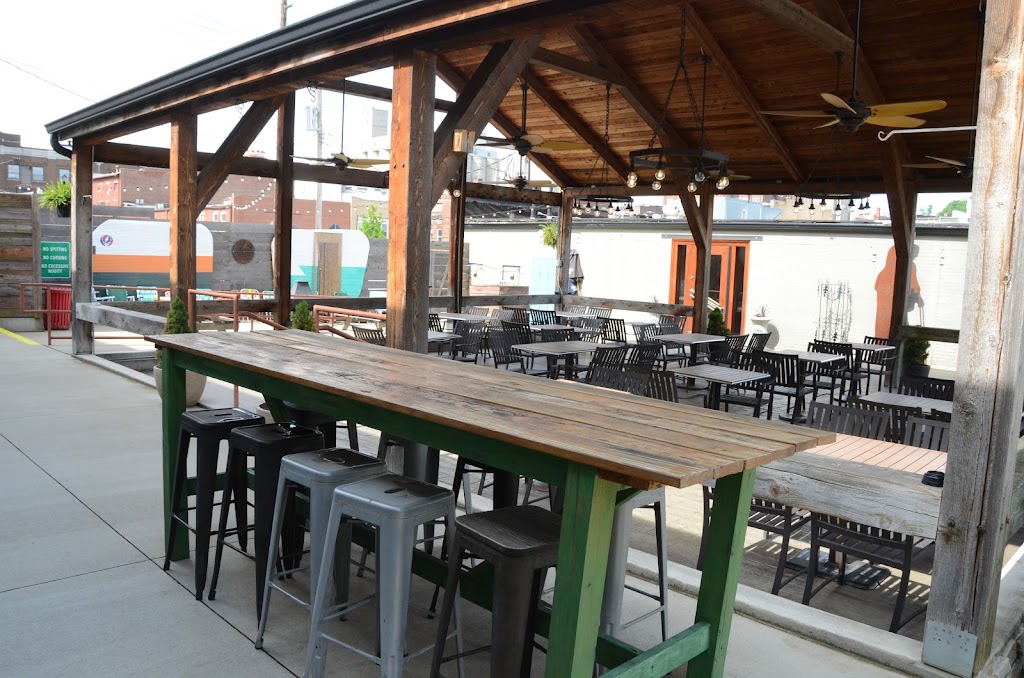 Lovejoy Wedding and Banquet | restaurant | 401 Piasa St, Alton, IL 62002, USA | 6182087473 OR +1 618-208-7473