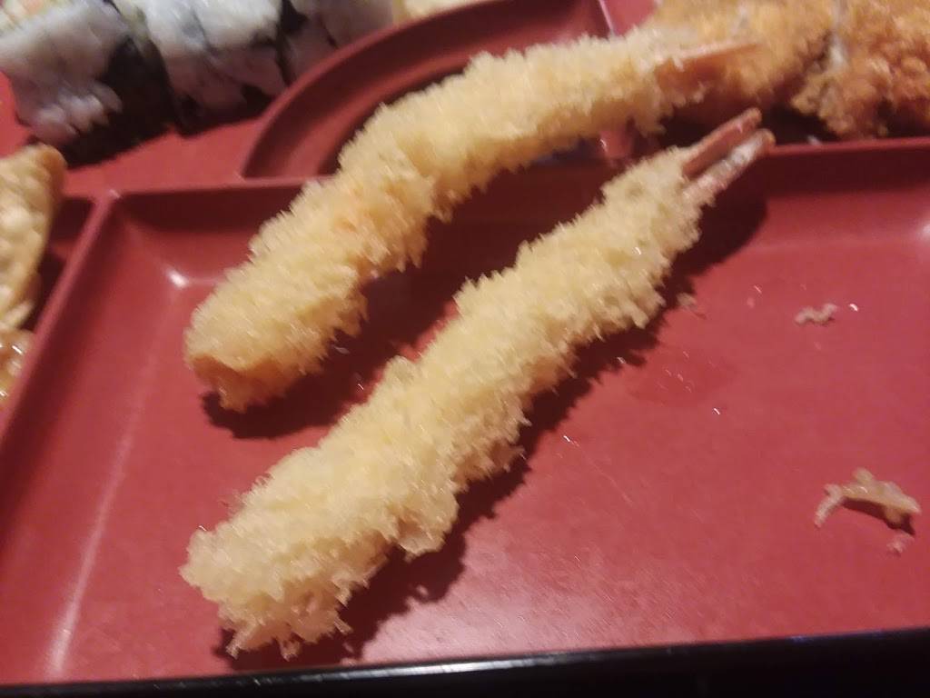 Three Pandas | restaurant | 2609D N Broadway St, Pittsburg, KS 66762, USA | 6204045088 OR +1 620-404-5088