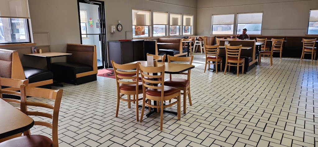 Dairy Queen | restaurant | 1102 US-60, Friona, TX 79035, USA | 8062470916 OR +1 806-247-0916