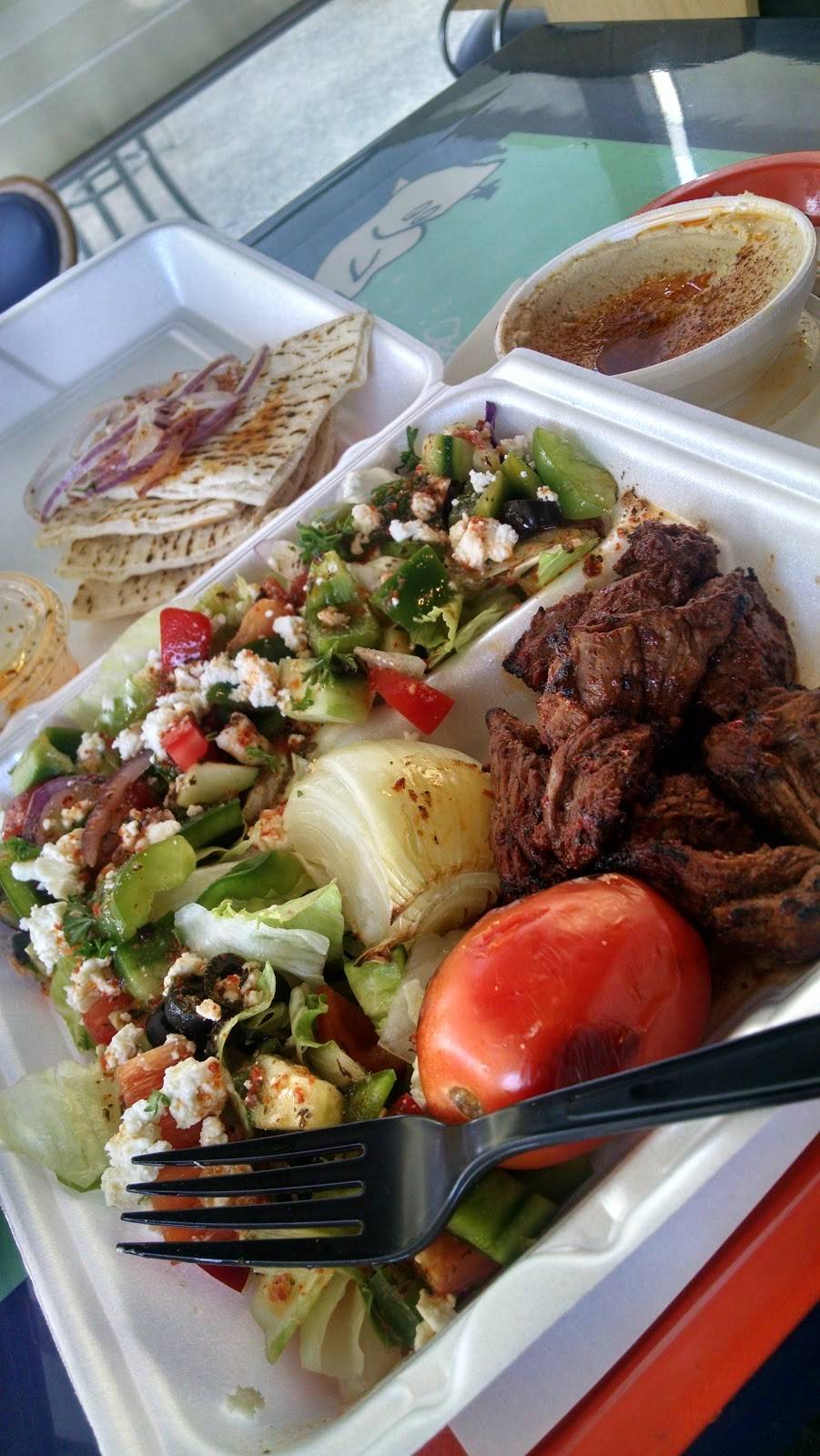 Zs Place | restaurant | 3805 S Soto St, Vernon, CA 90058, USA | 3235893474 OR +1 323-589-3474