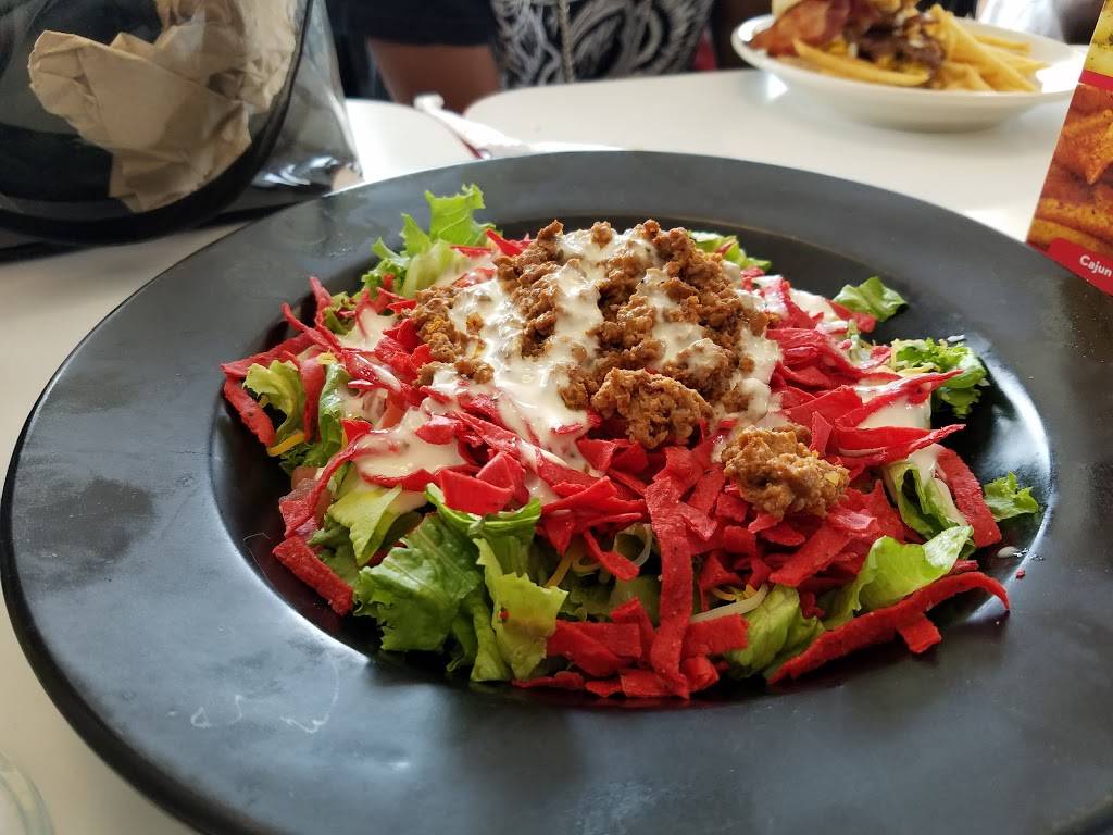 Steak n Shake | restaurant | 10421 E Touhy Ave, Rosemont, IL 60018, USA | 8472993944 OR +1 847-299-3944