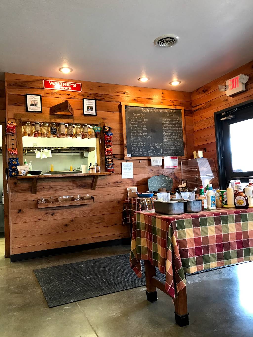 Waltrips Corner | restaurant | County Rd 2400 N, Brownstown, IL 62418, USA | 6183472456 OR +1 618-347-2456