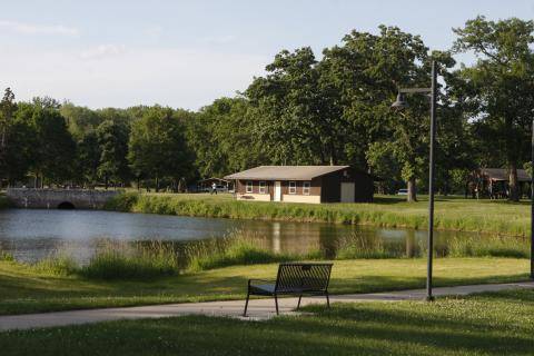 City Park | restaurant | 200 Park Rd, Iowa City, IA 52246, USA | 3193565100 OR +1 319-356-5100