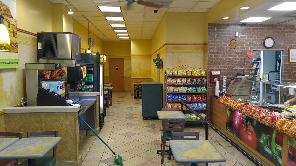 Subway Restaurants | restaurant | 2715 SE Hwy 70, Arcadia, FL 34266, USA | 8639931511 OR +1 863-993-1511