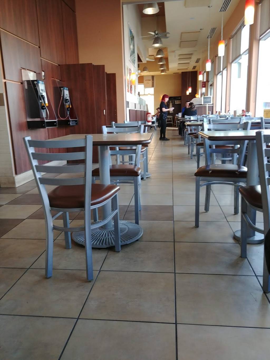 Resto Sortie 55 | restaurant | 235 Chemin de lAnge Gardien, Ange-Gardien, QC J0E 1E0, Canada | 4502932149 OR +1 450-293-2149