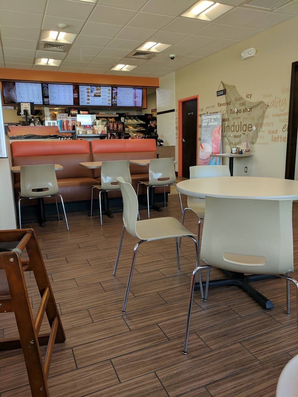 Dunkin | bakery | 174 Clay Pond Rd, Bourne, MA 02532, USA | 5087599912 OR +1 508-759-9912