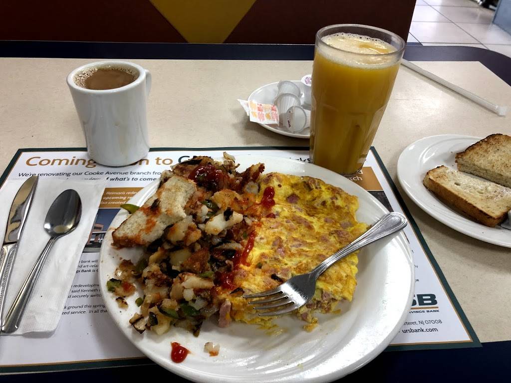 Bus Stop Diner | restaurant | 793 Roosevelt Ave, Carteret, NJ 07008, USA | 7325411110 OR +1 732-541-1110