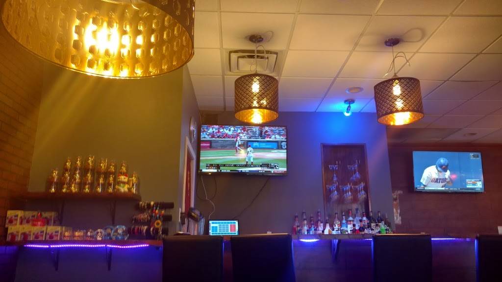 Wangs Bistro | restaurant | 207 N Main St, Frankenmuth, MI 48734, USA | 9896526888 OR +1 989-652-6888