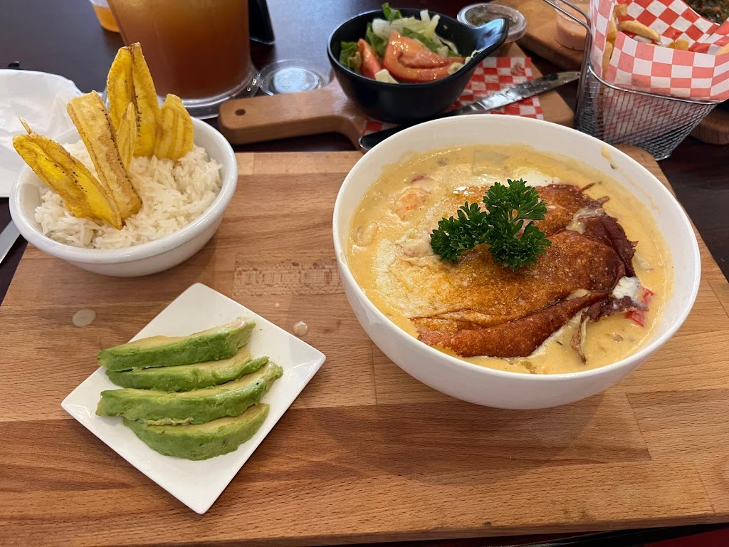 La Terraza Grill & Bar | restaurant | 6944 Almaden Expy, San Jose, CA 95120, USA | 4083260834 OR +1 408-326-0834