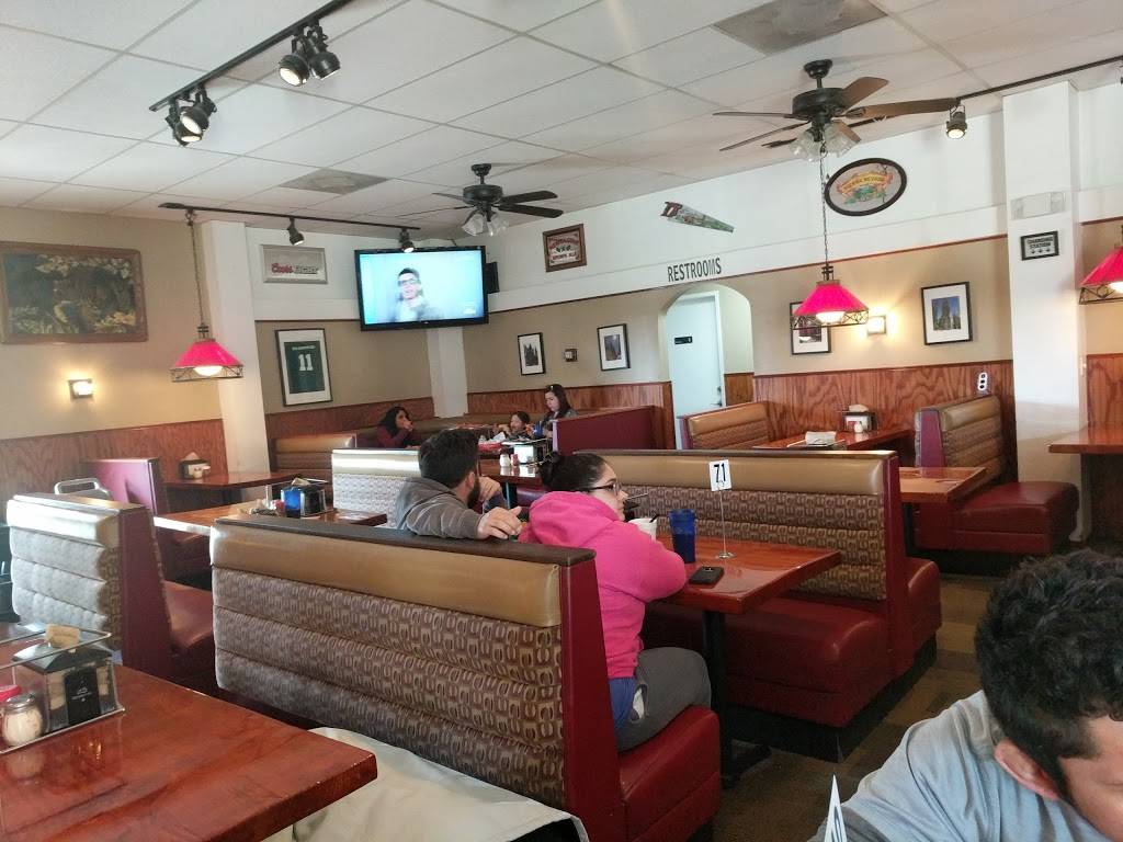 Bear Mountain Pizza | restaurant | 31074 E Kings Canyon Rd, Squaw Valley, CA 93675, USA | 5593329696 OR +1 559-332-9696