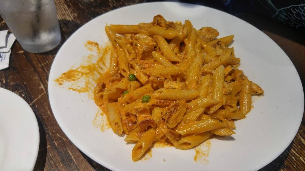 Franklin Steak House and Tavern | restaurant | 318 Passaic Ave, Fairfield, NJ 07004, USA | 9738089400 OR +1 973-808-9400