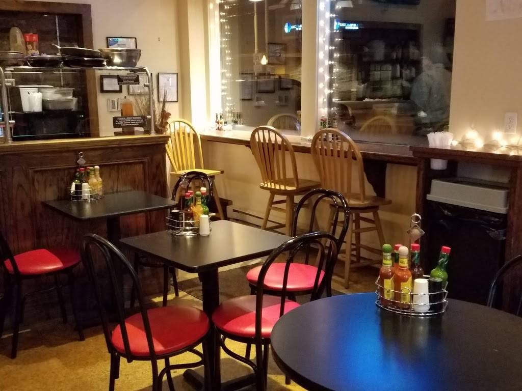 Spoodles Soup Factory | restaurant | 374 Trapelo Rd, Belmont, MA 02478, USA | 6179321752 OR +1 617-932-1752