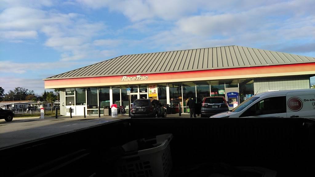 RaceTrac | cafe | 7329 FL-52, Hudson, FL 34667, USA | 7278199510 OR +1 727-819-9510