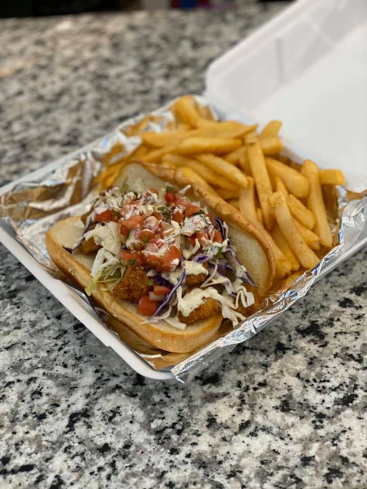 Lucilles Kitchen | restaurant | 4509 E Martin Luther King Jr Blvd, Austin, TX 78721, USA | 7372225160 OR +1 737-222-5160