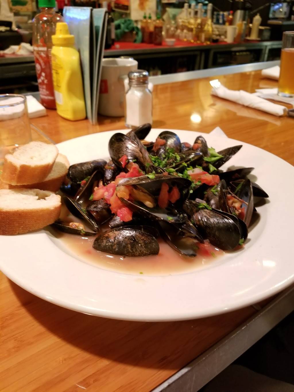 Galley | restaurant | 2805 Hathaway Rd, Richmond, VA 23225, USA | 8043231117 OR +1 804-323-1117