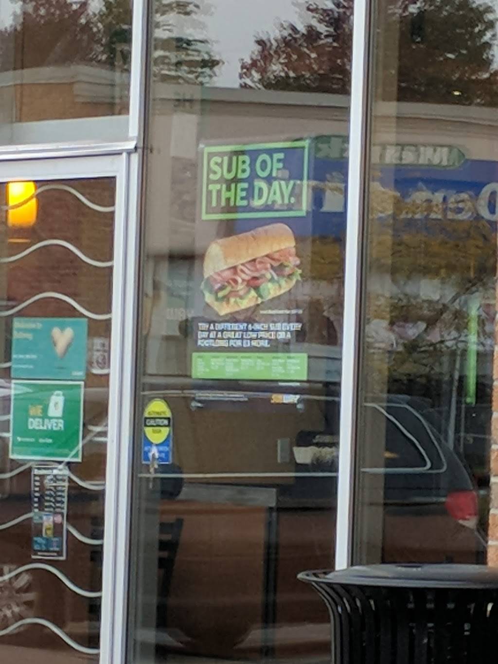 Subway | restaurant | Millennium Park Plaza, 5160 Innes Rd Unit 4, Ottawa, ON K1W 0C8, Canada | 6138301294 OR +1 613-830-1294