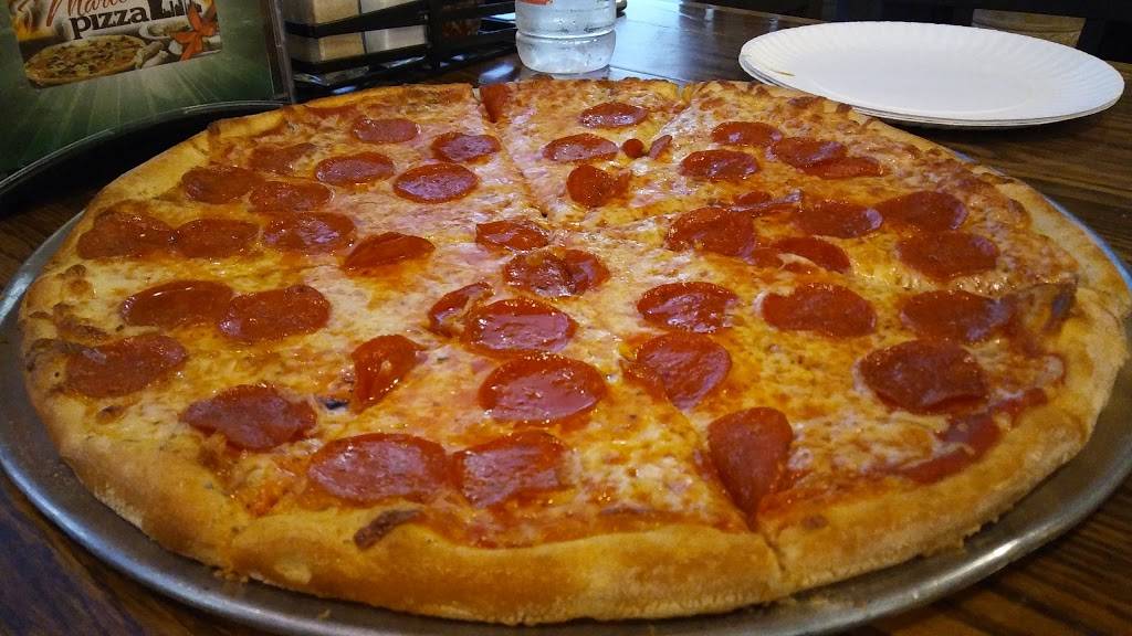 Marios Pizza | restaurant | 5824 Samet Dr, High Point, NC 27265, USA | 3368830813 OR +1 336-883-0813
