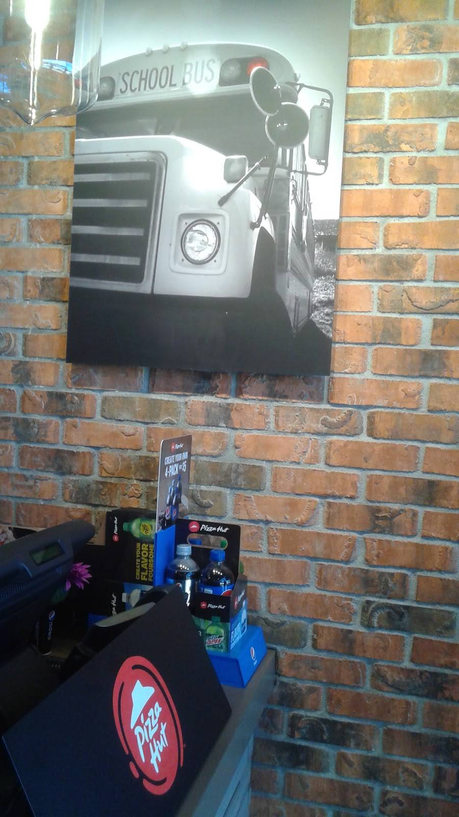 Pizza Hut | restaurant | 2541 S Fairview St, Santa Ana, CA 92704, USA | 7145492288 OR +1 714-549-2288