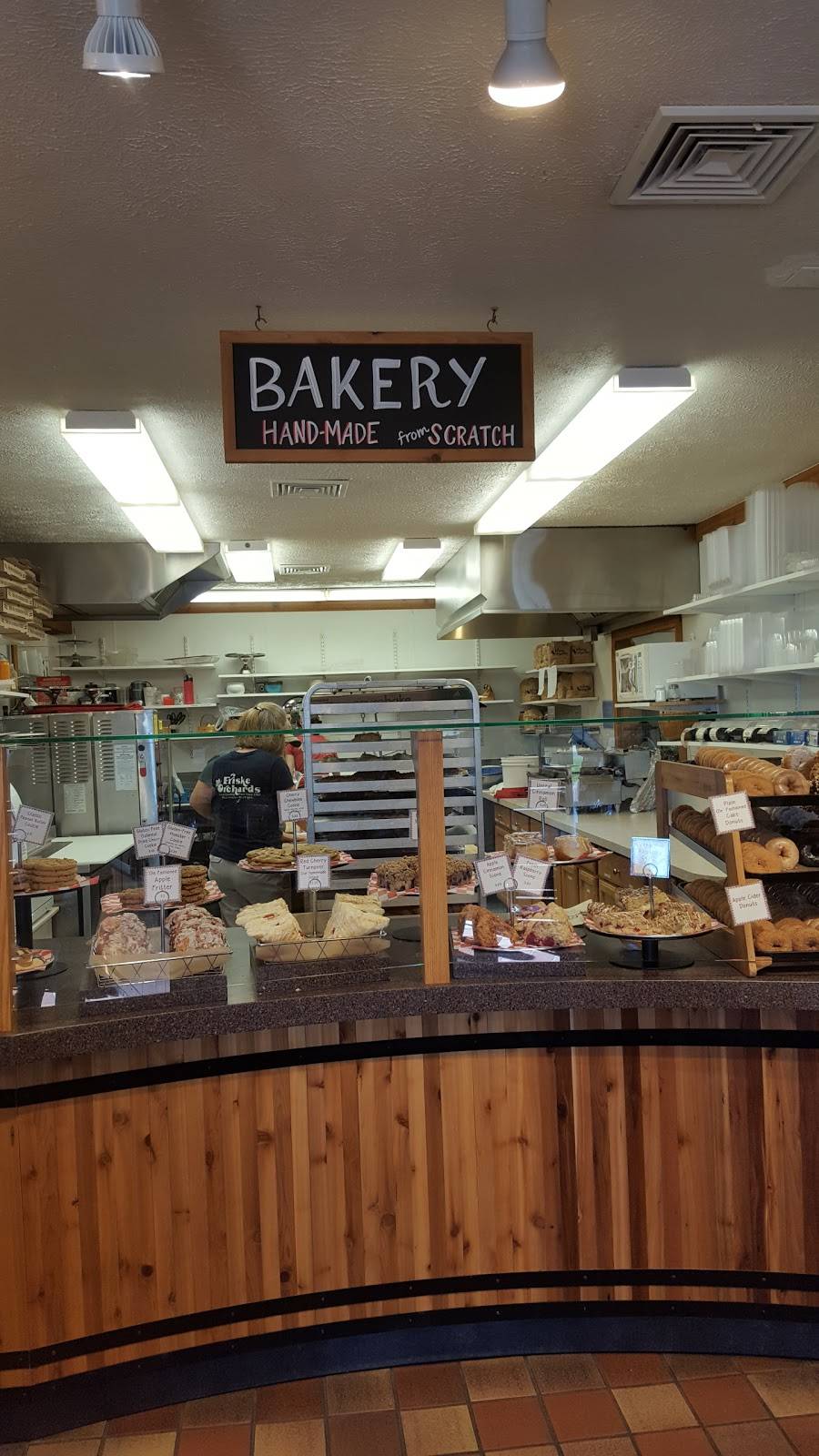 Friskes Farm Market | bakery | 10743 US-31, Ellsworth, MI 49729, USA | 2315992604 OR +1 231-599-2604