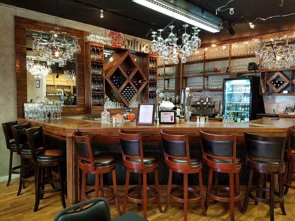 Flynns on Venice Ave | restaurant | 133 W Venice Ave, Venice, FL 34285, USA | 9414882200 OR +1 941-488-2200