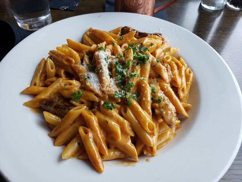 Vitales Pizza of Ada Inc | meal takeaway | 6650 Fulton St E, Ada, MI 49301, USA | 6166765400 OR +1 616-676-5400