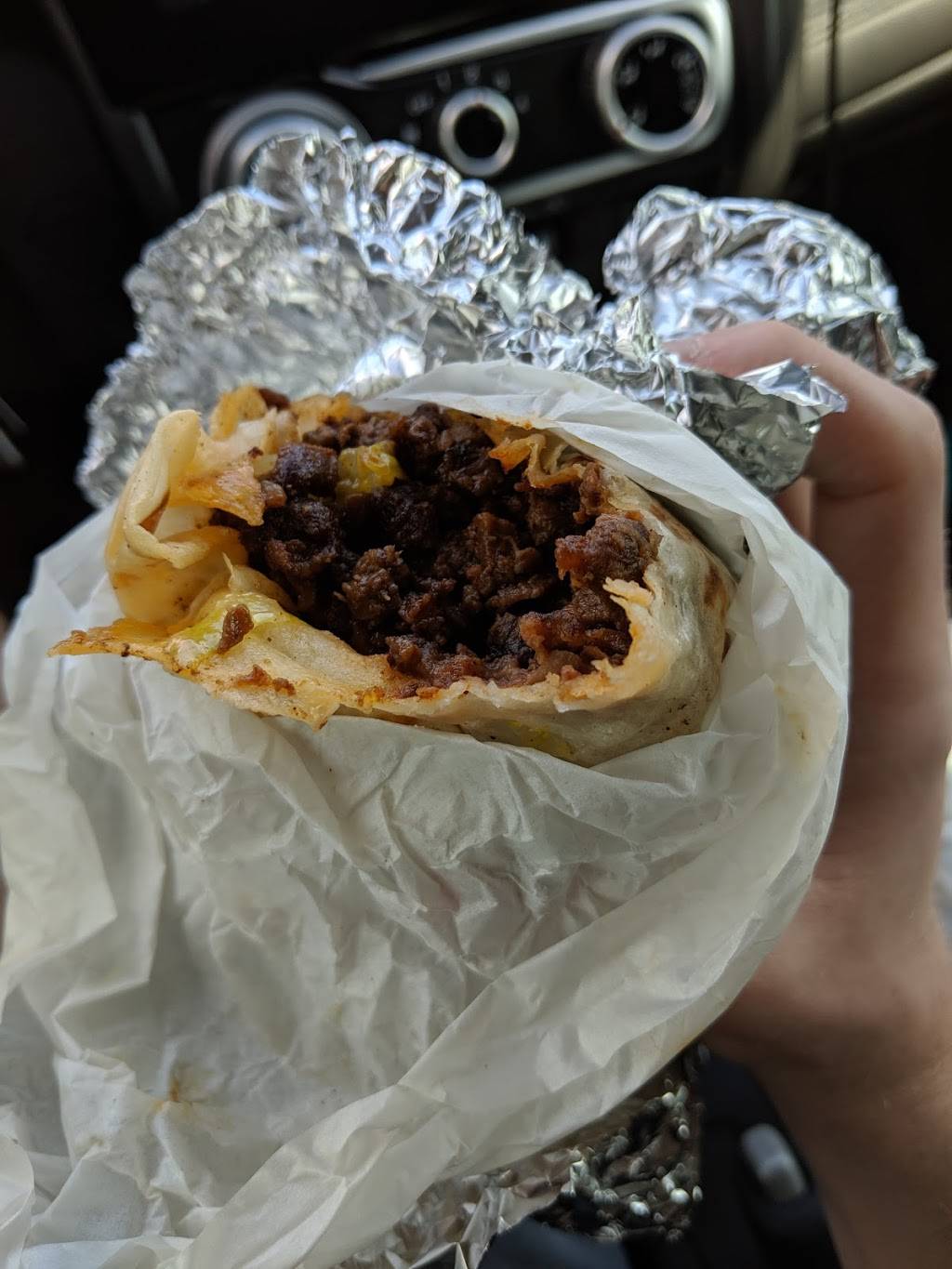 El Paisano | restaurant | 1543 Central Ave, Dubuque, IA 52001, USA | 5635878001 OR +1 563-587-8001