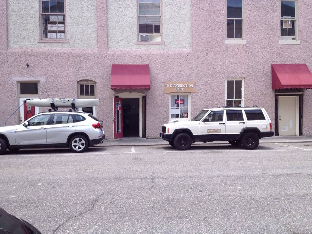 The Connection Café | restaurant | 1207 3rd Ave W, Bradenton, FL 34205, USA | 9412514954 OR +1 941-251-4954