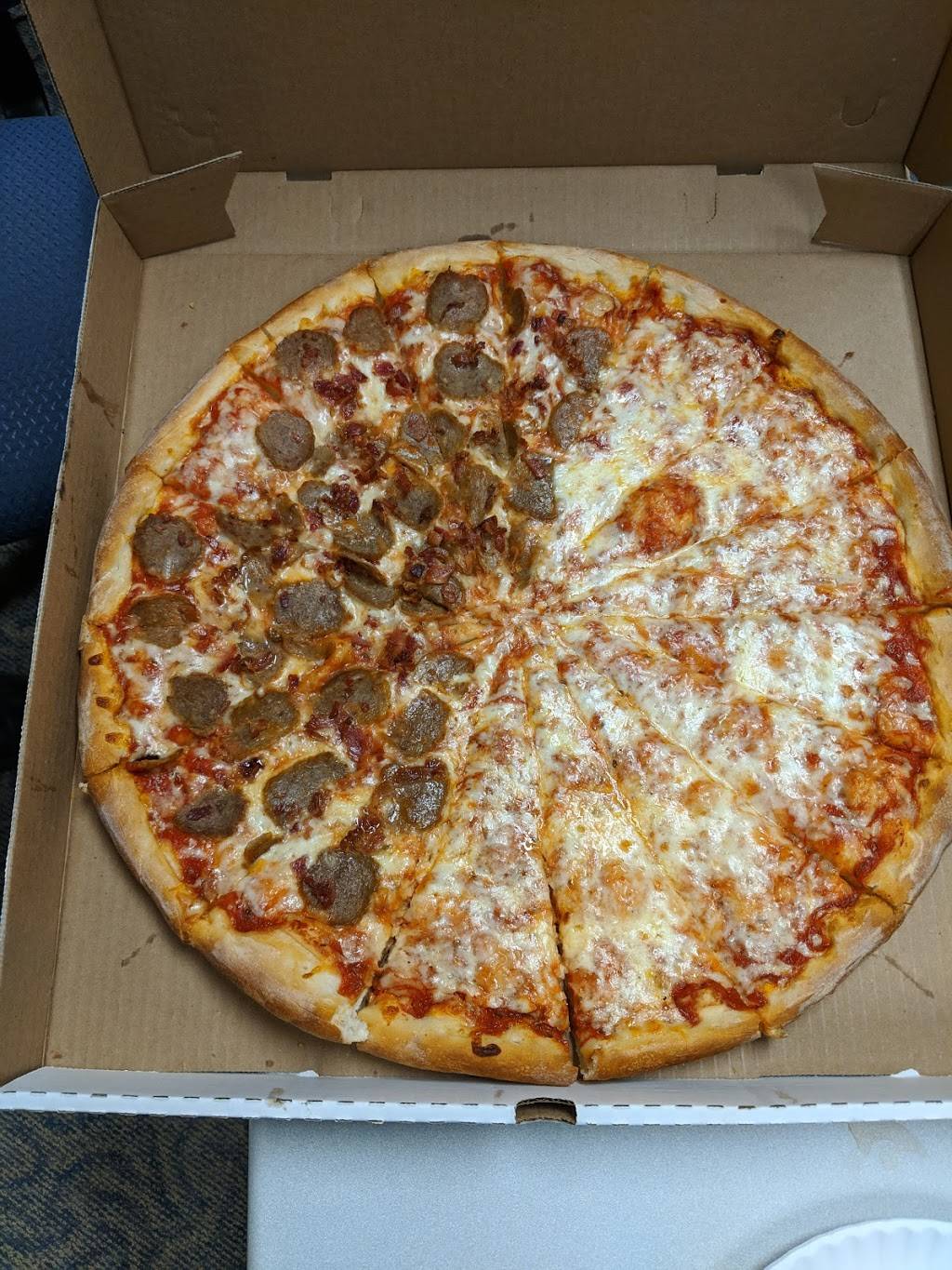 Little Venice Pizzeria | restaurant | 742 South Ave, Rochester, NY 14620, USA | 5854736710 OR +1 585-473-6710