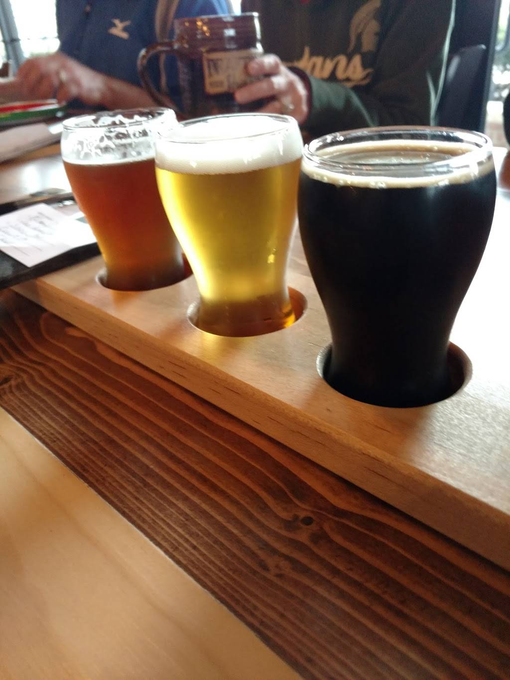 Drafting Table Brewing Company | restaurant | 49438 Pontiac Trail, Wixom, MI 48393, USA | 2489567279 OR +1 248-956-7279