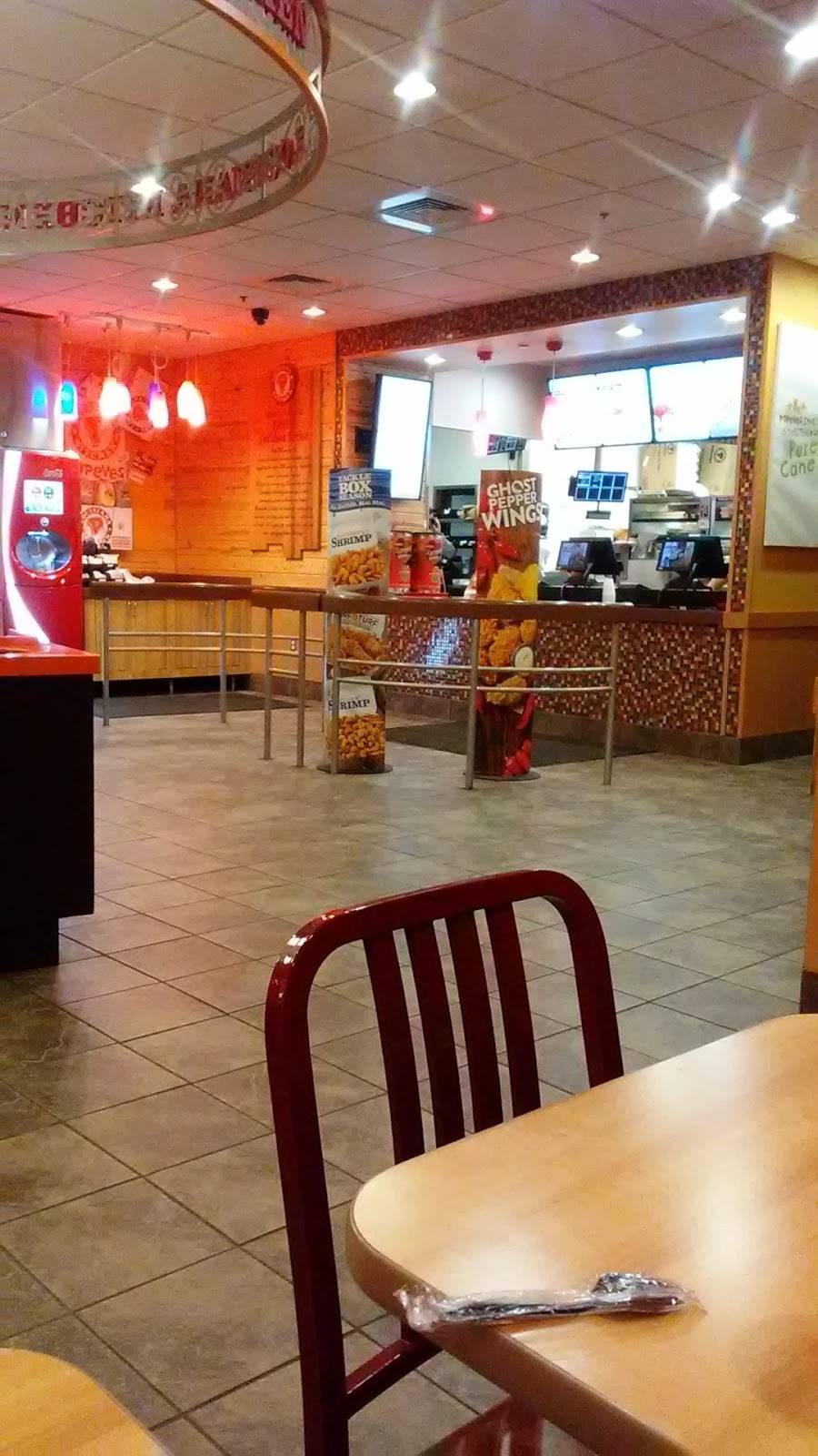 Popeyes Louisiana Kitchen | restaurant | 5020 E County Line Rd, Indianapolis, IN 46237, USA | 3178830617 OR +1 317-883-0617