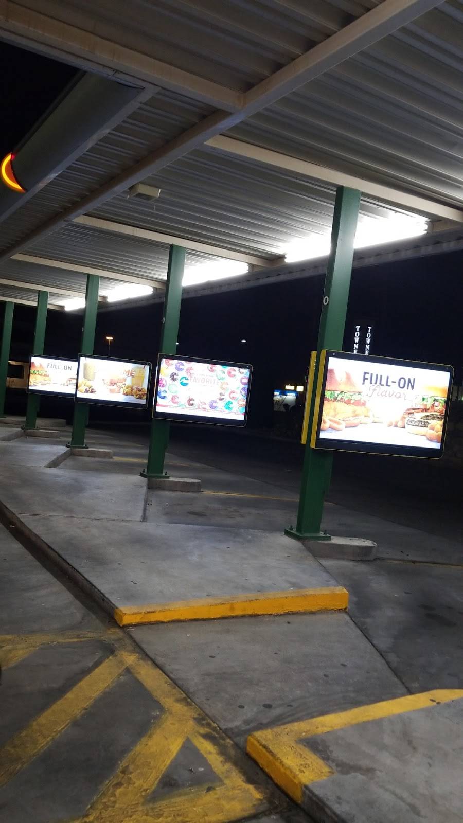 Sonic Drive-In | restaurant | 10655 Vista Del Sol Dr, El Paso, TX 79935, USA | 9155940295 OR +1 915-594-0295