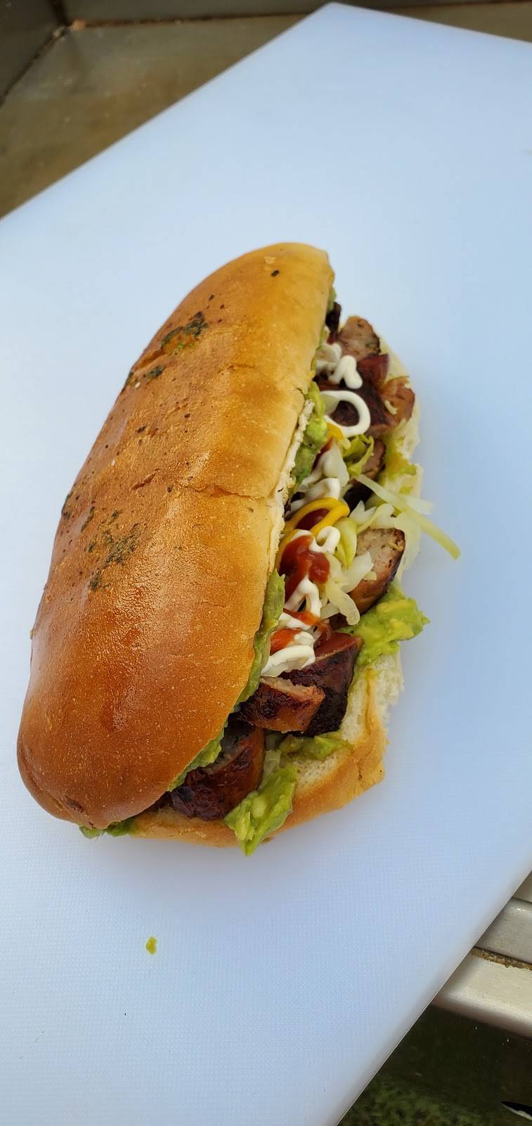 Shucos L.A | restaurant | 2817 S Central Ave, Los Angeles, CA 90011, USA | 2132841723 OR +1 213-284-1723