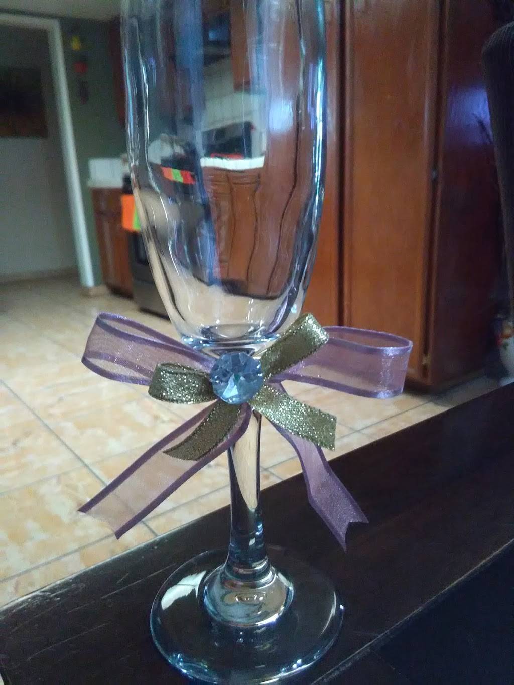 Hot Dogs Estilo Mexicali | restaurant | 2405-2409 Fairview Rd, Bakersfield, CA 93304, USA | 6614288263 OR +1 661-428-8263