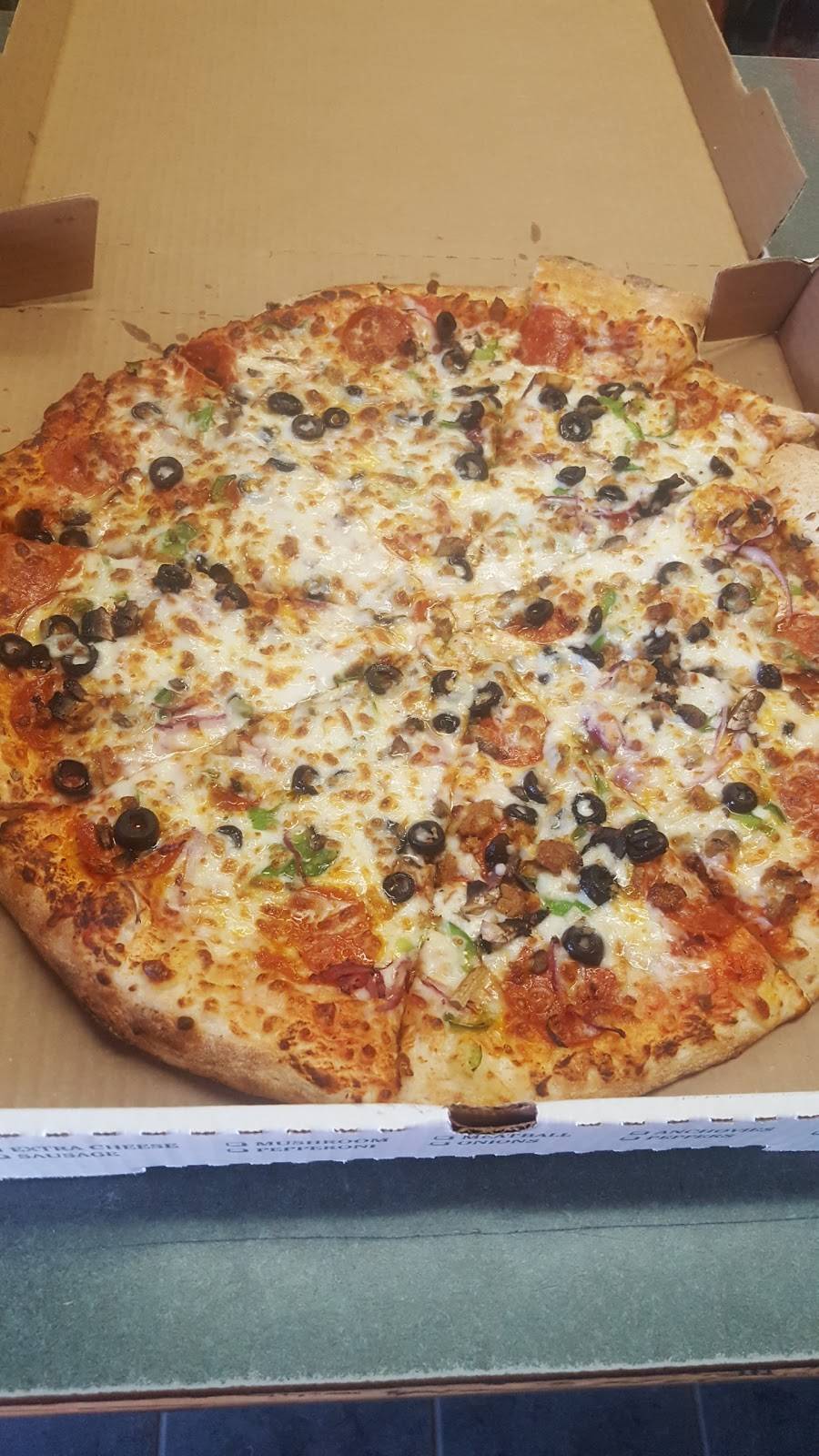 Mama Ruths Pizza Shop | meal delivery | 801 Railroad St, Gilcrest, CO 80623, USA | 9707370400 OR +1 970-737-0400