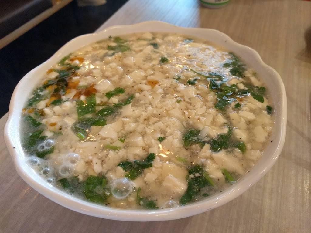 Hui Lau Shan | meal takeaway | 701 Wonderland Rd N, London, ON N6H 0H8, Canada | 5197012116 OR +1 519-701-2116