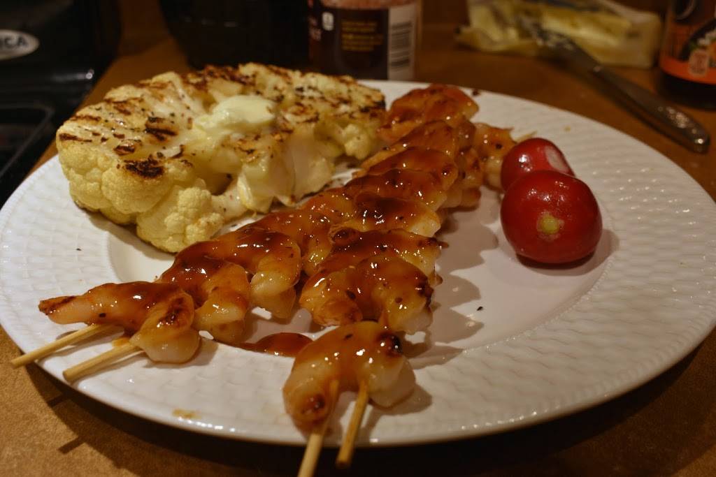 Time Warp Black Hole Bar and Grill | restaurant | 5402 SW 3rd St, Des Moines, IA 50315, USA | 5152189294 OR +1 515-218-9294