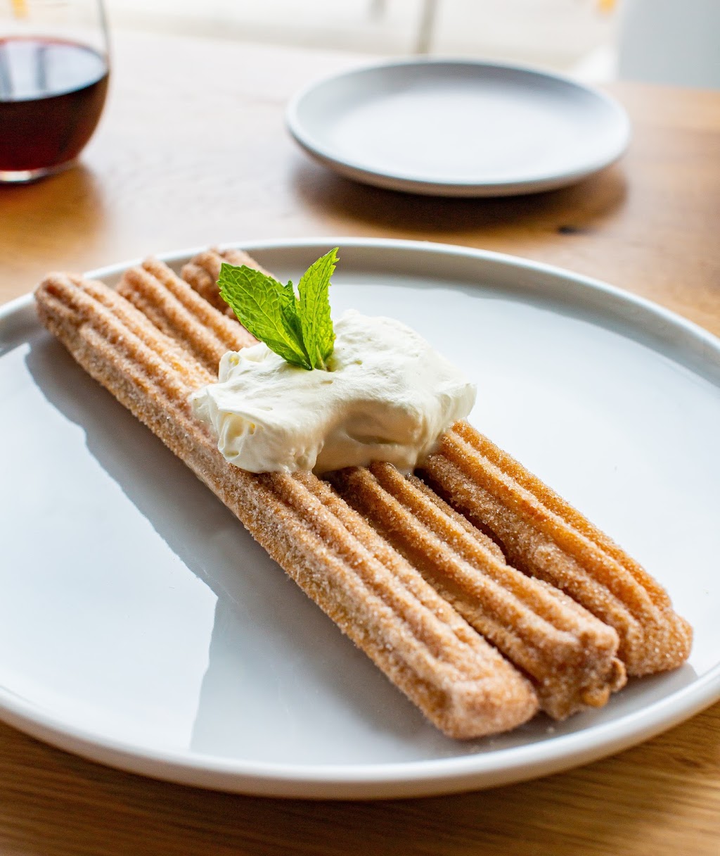 Lirica | restaurant | 900 E Grand Ave, Chicago, IL 60611, USA | 8727105750 OR +1 872-710-5750