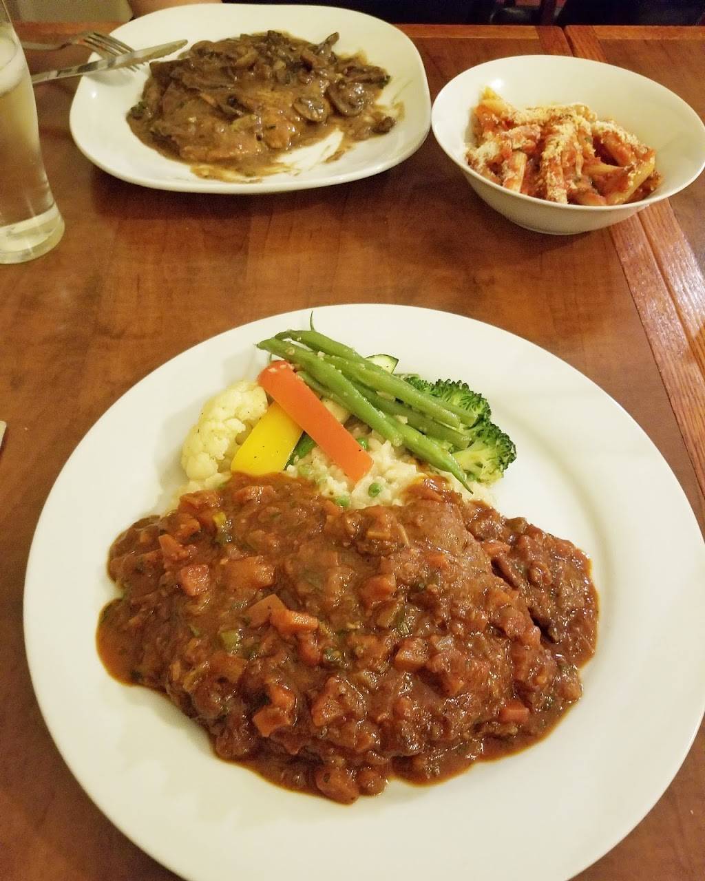 Andiamo Pasta Plus | restaurant | 135 Queen St S, Mississauga, ON L5M 1K9, Canada | 9058264904 OR +1 905-826-4904