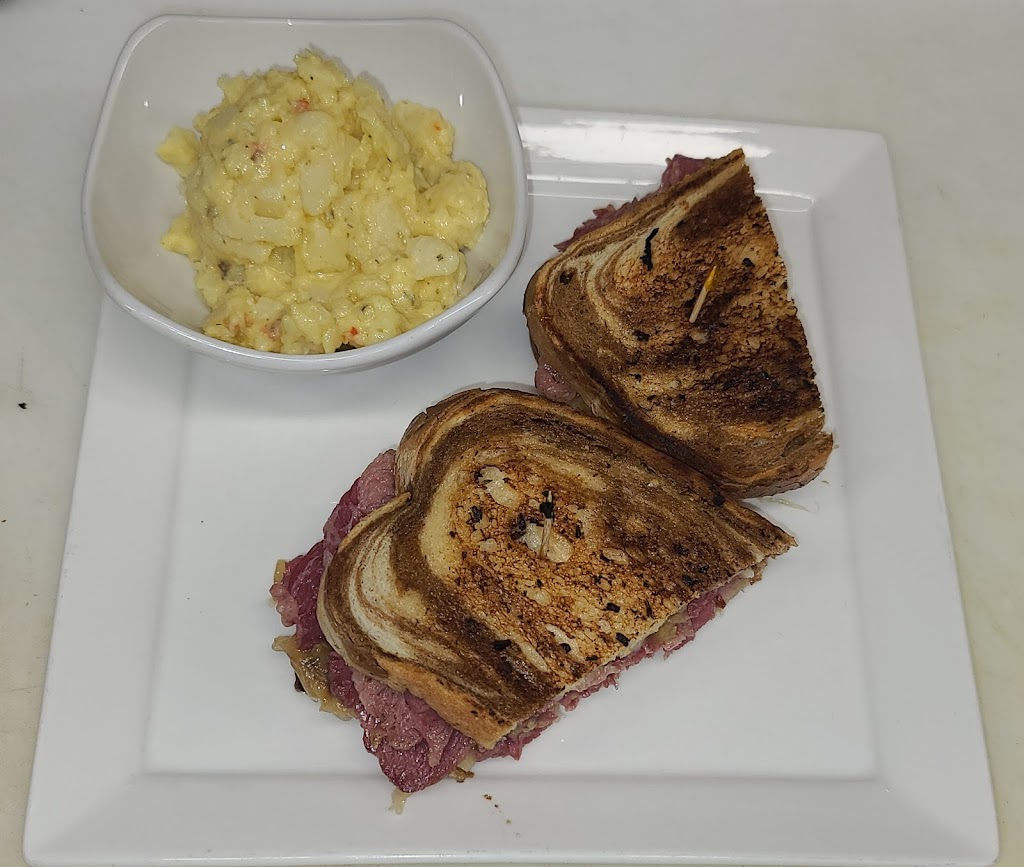 Kellys Diner | restaurant | 77 S Main St, Willits, CA 95490, USA | 7074592233 OR +1 707-459-2233